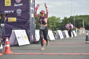 BIB: 0152
                            <button type="button" onclick="openModal(4944649)" class="btn btn-primary btn-sm float-right btn-popup" data-toggle="modal" data-target=".modal-high-quality">
                        <i class="fas fa-shopping-cart"></i> Add to Cart
                    </button>
                                            <button type="button" onclick="isThisMe(4944649, true)" class="btn btn-success btn-sm float-right btn-popup btn-isme hidden" data-toggle="tooltip" data-placement="bottom" title="นี่คือรูปของคุณใช่ไหม คลิกที่นี่เพื่อเอาเข้าอัลบั้ม">
                        <i class="fas fa-plus"></i> Add to album
                    </button>
                    <button type="button" onclick="isThisMe(4944649, false)" class="btn btn-warning btn-sm float-right btn-popup btn-isnotme hidden">
                        <i class="fas fa-ban"></i> Remove from album
                    </button>